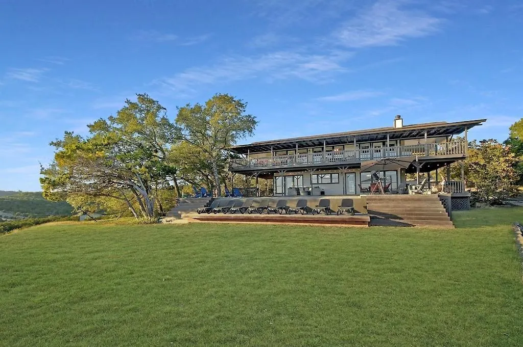 Hot Tub, Heated Infinity Pool, Perfect Hill Country Estate On 10 Acres-1