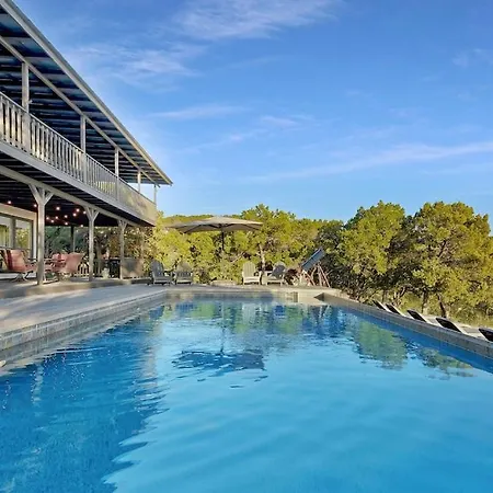Hot Tub, Heated Infinity Pool, Perfect Hill Country Estate On 10 Acres-2